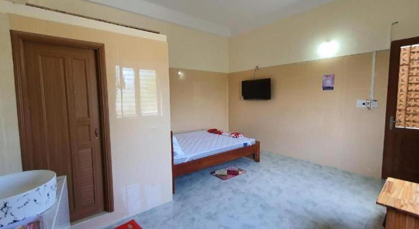 Spot On 1021 Dai Thang Motel Da Nang Exterior photo